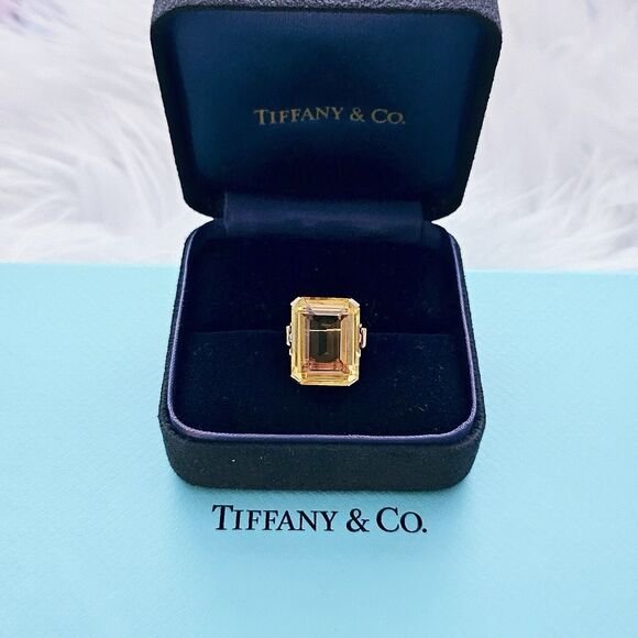 RARE Vintage Tiffany & Co. 18.5 Carats Emeral Cut Citrine 14k Gold Cocktail Ring - Picture 1 of 16
